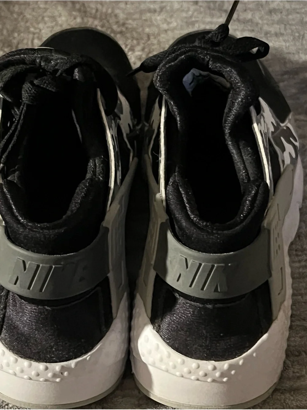 Kids Black & Gray Camo huaraches